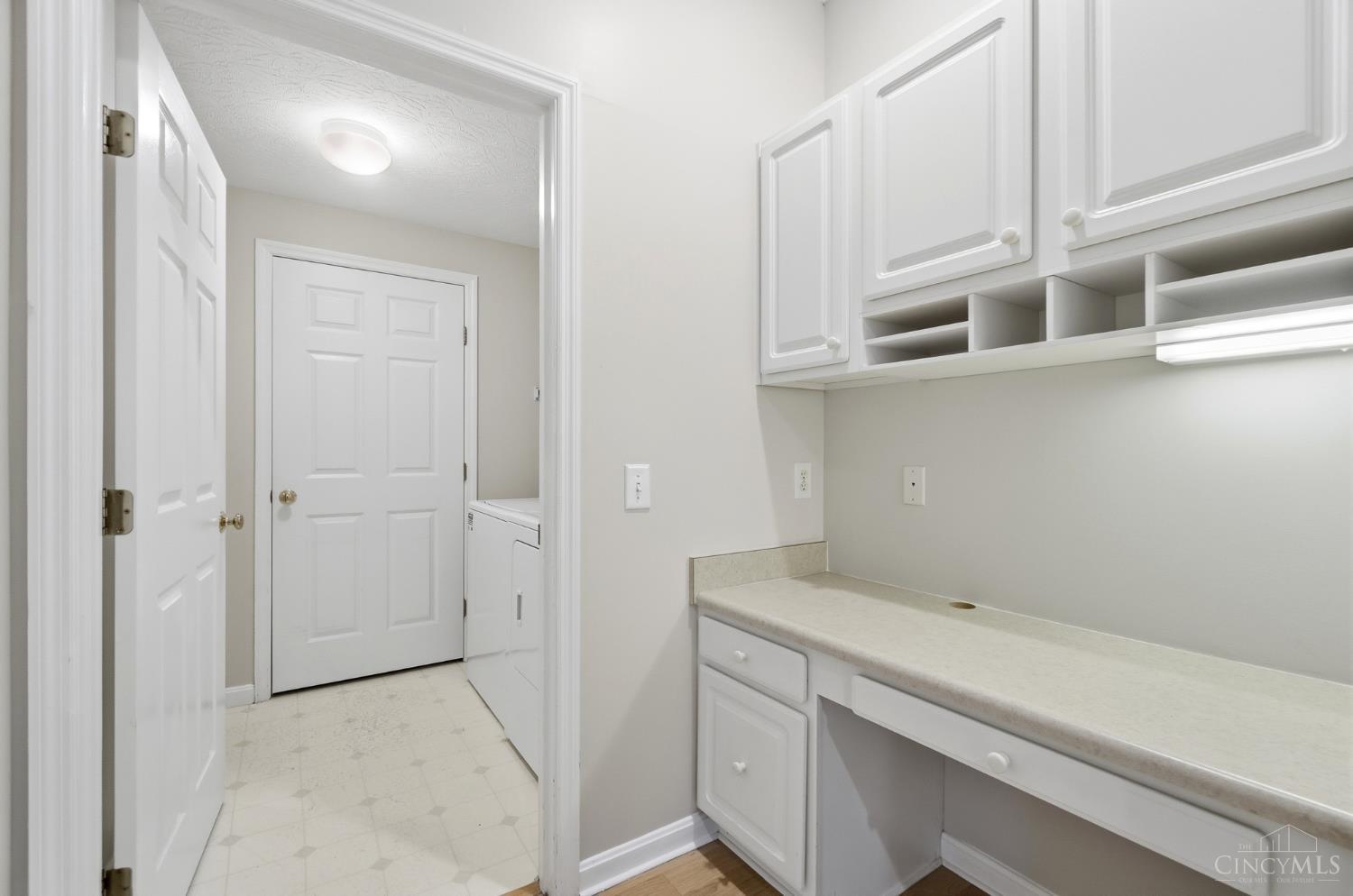 7492 Mansion Circle B