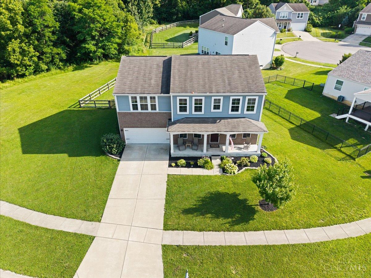 875 Grande Oaks Drive