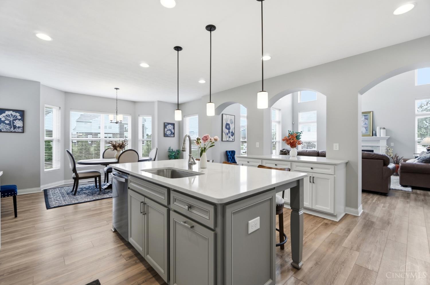 9412 Sunstone Drive