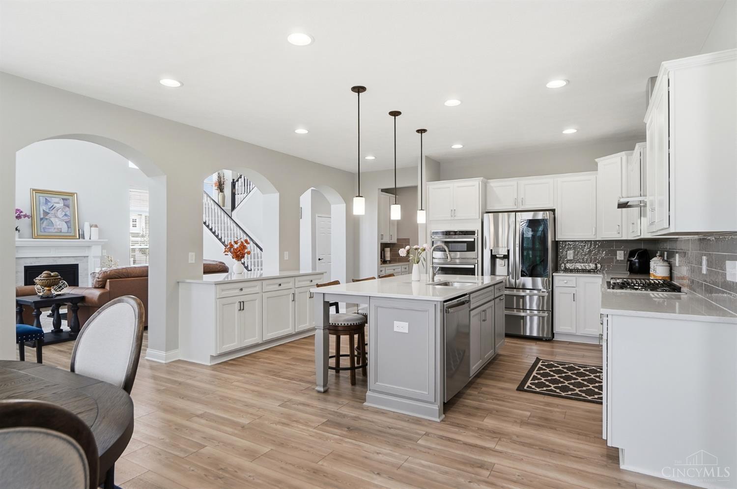 9412 Sunstone Drive
