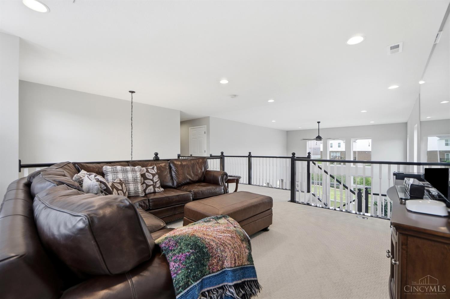 9412 Sunstone Drive