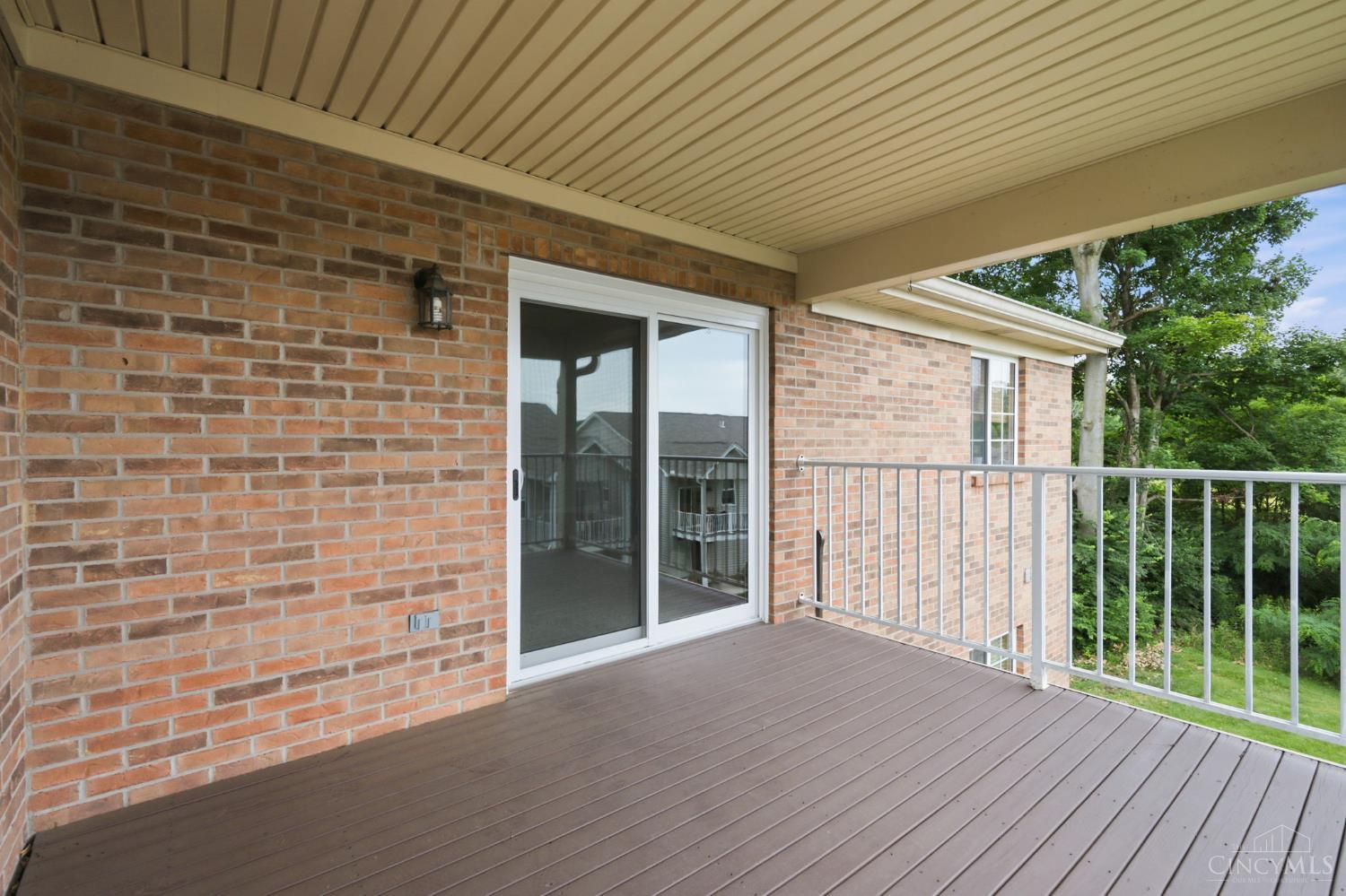621 Covedale Avenue 3