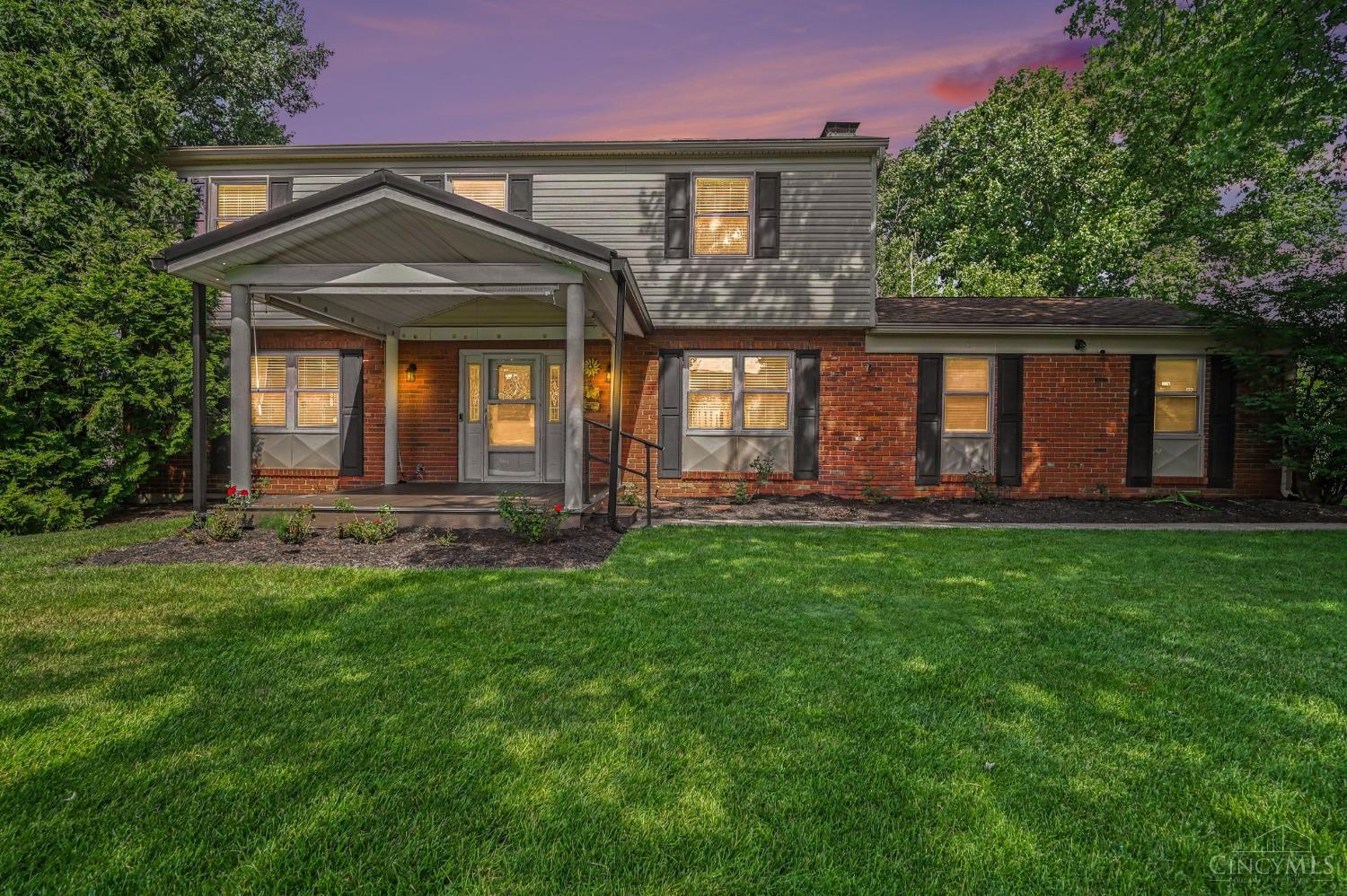 1896 Velma Court