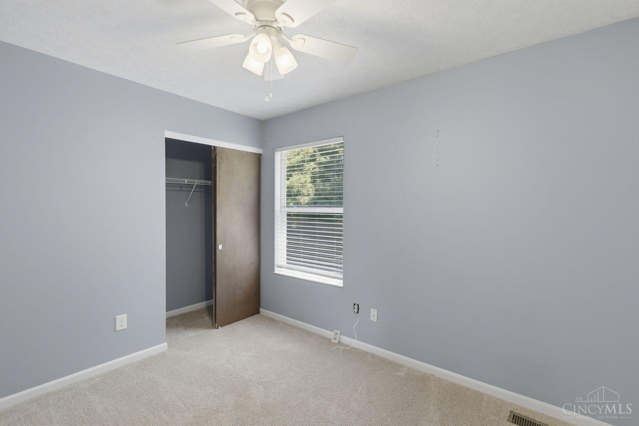 884 Venetian Terrace