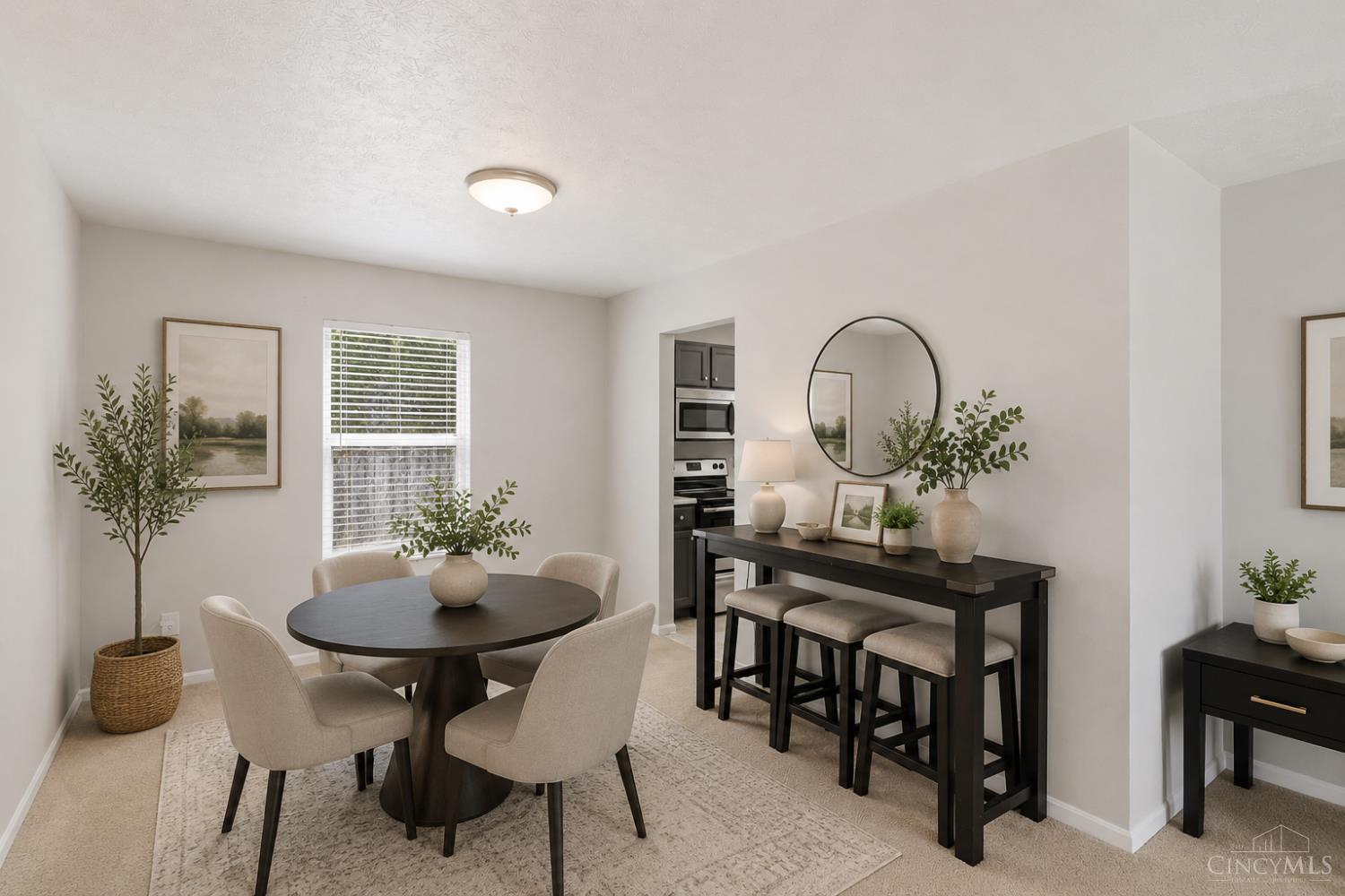 884 Venetian Terrace