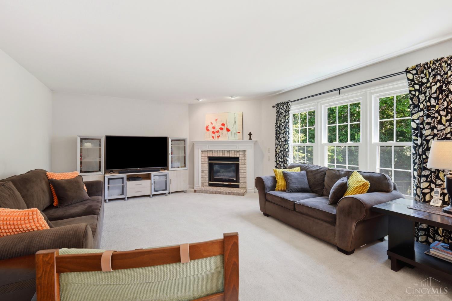 9581 Semaphore Court