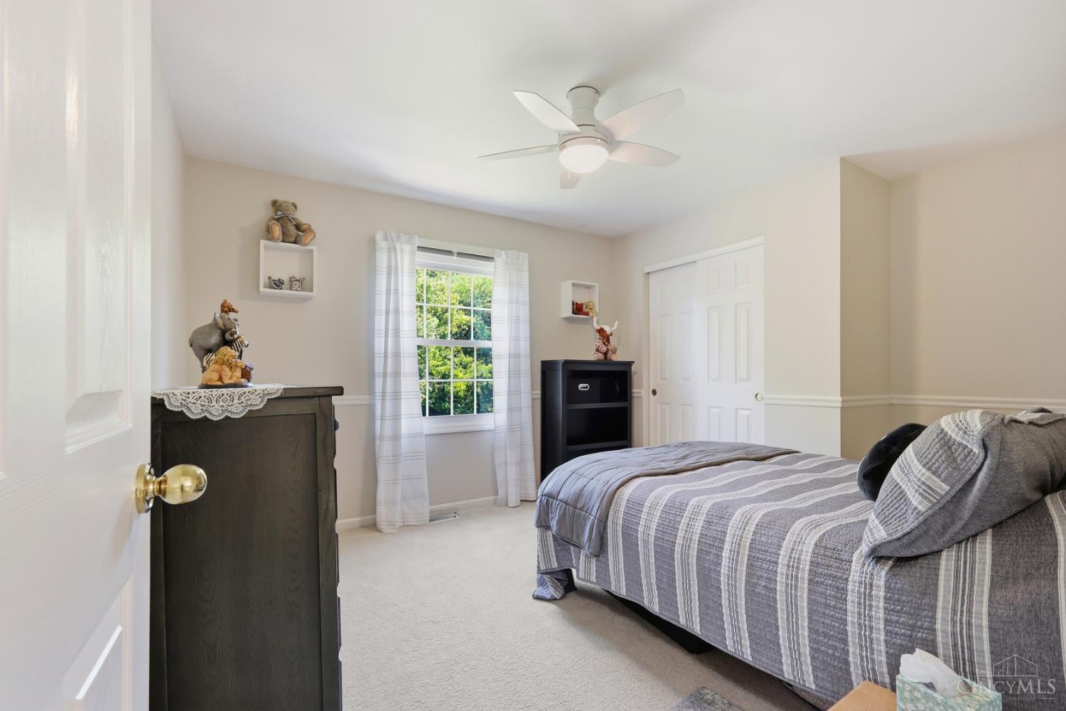 9581 Semaphore Court