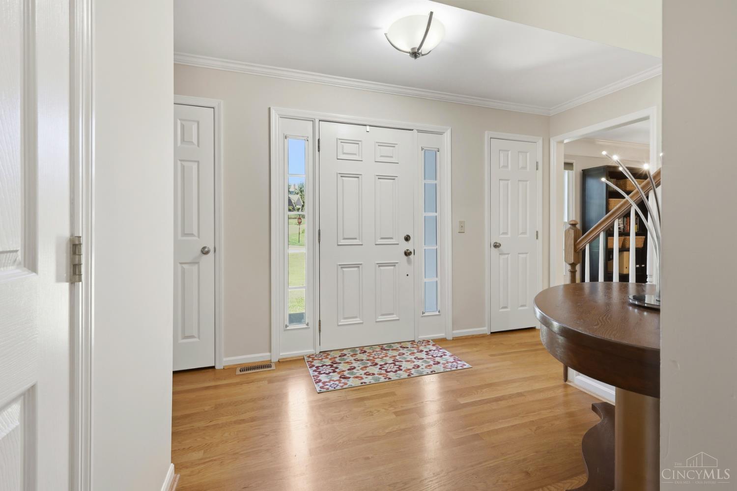 9581 Semaphore Court