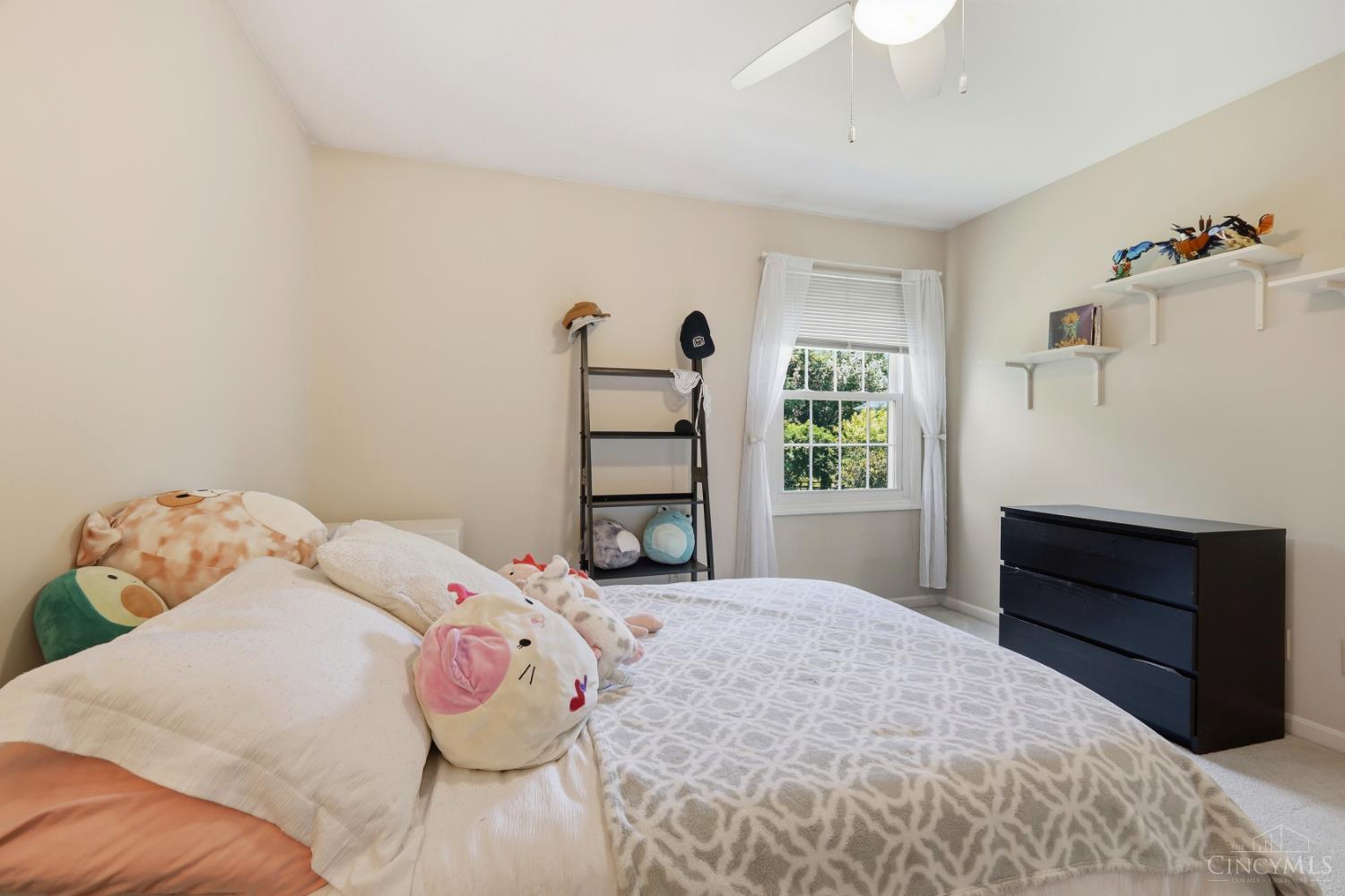 9581 Semaphore Court