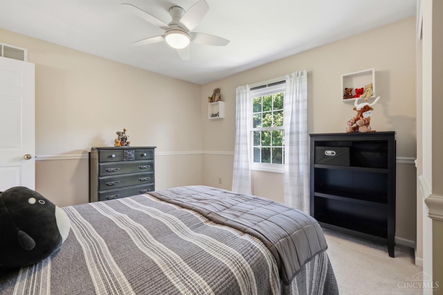 9581 Semaphore Court