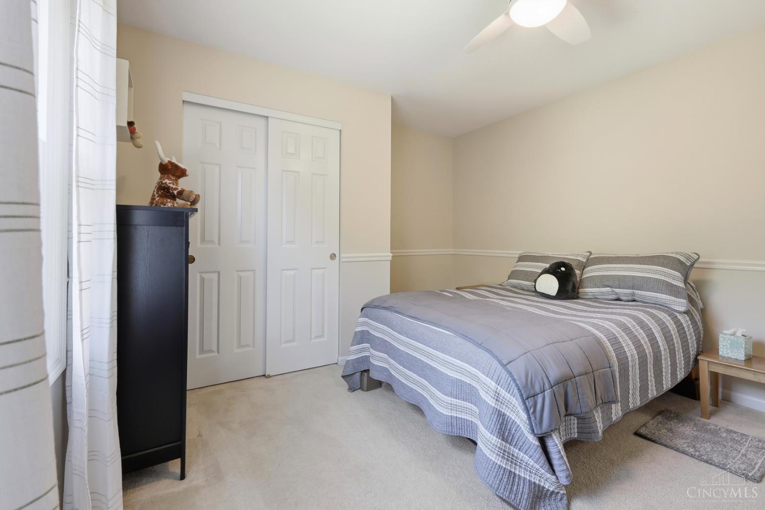9581 Semaphore Court