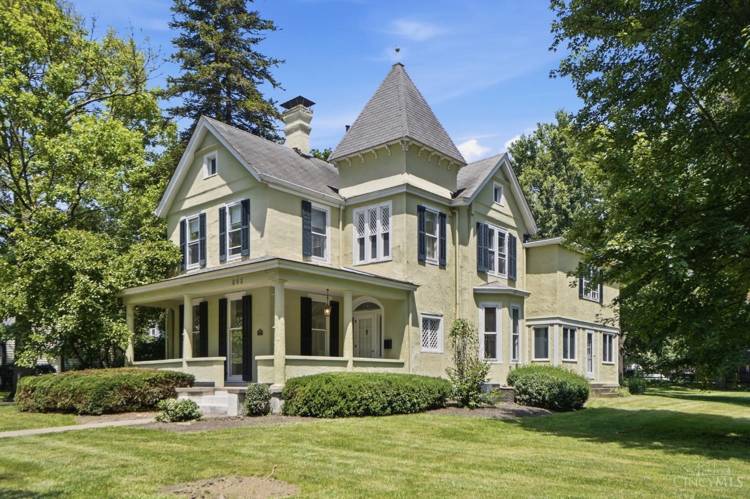 302 Oxford Avenue