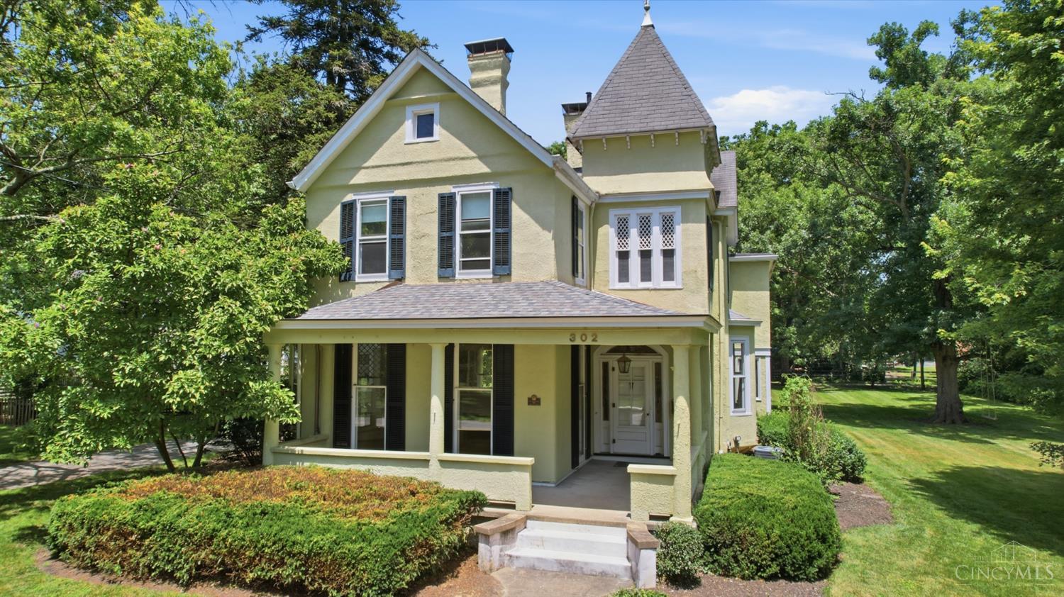 302 Oxford Avenue