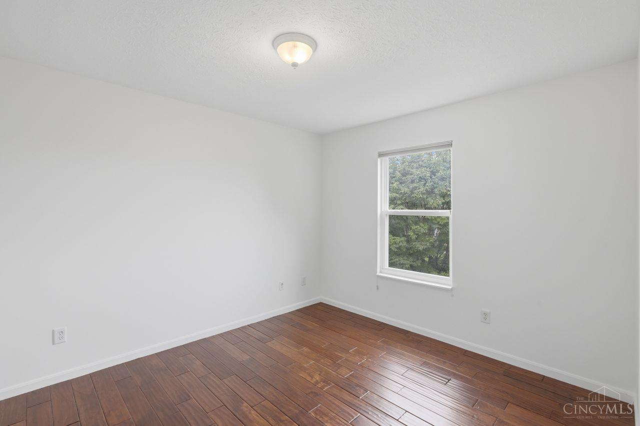 8437 Sea Mist Court