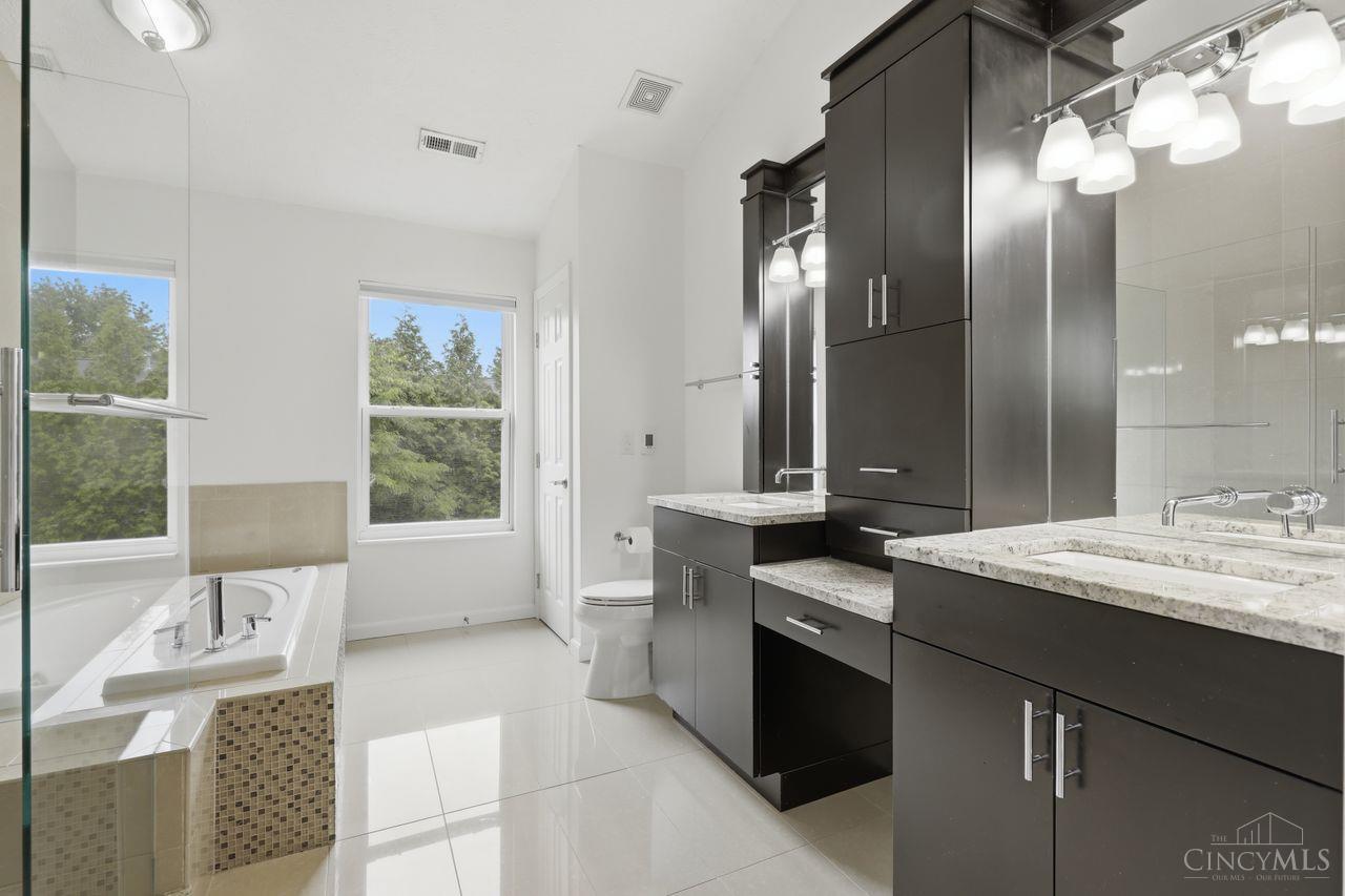 8437 Sea Mist Court
