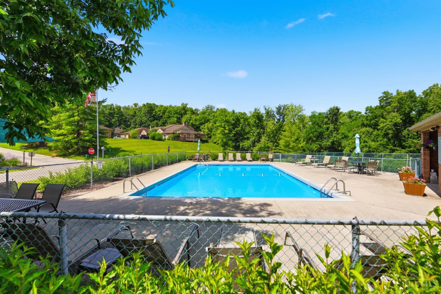 5237 Eaglesnest Drive S Unit: 32