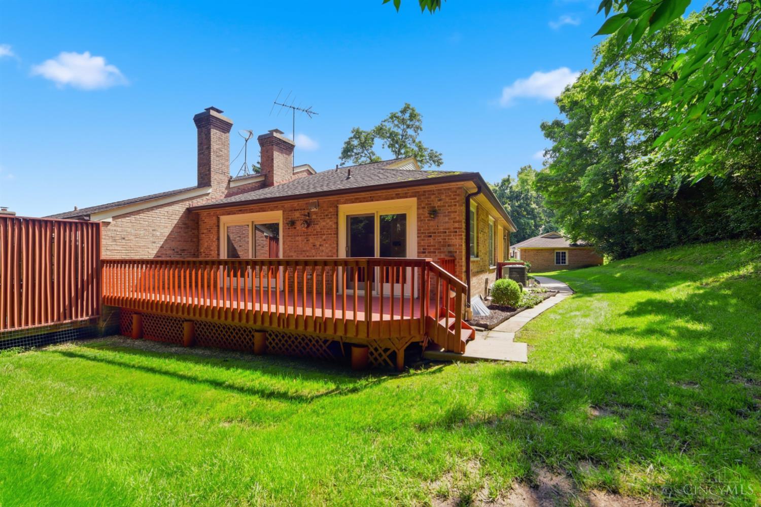 5237 Eaglesnest Drive S Unit: 32