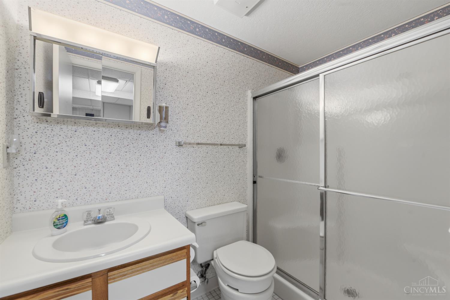 5237 Eaglesnest Drive S Unit: 32