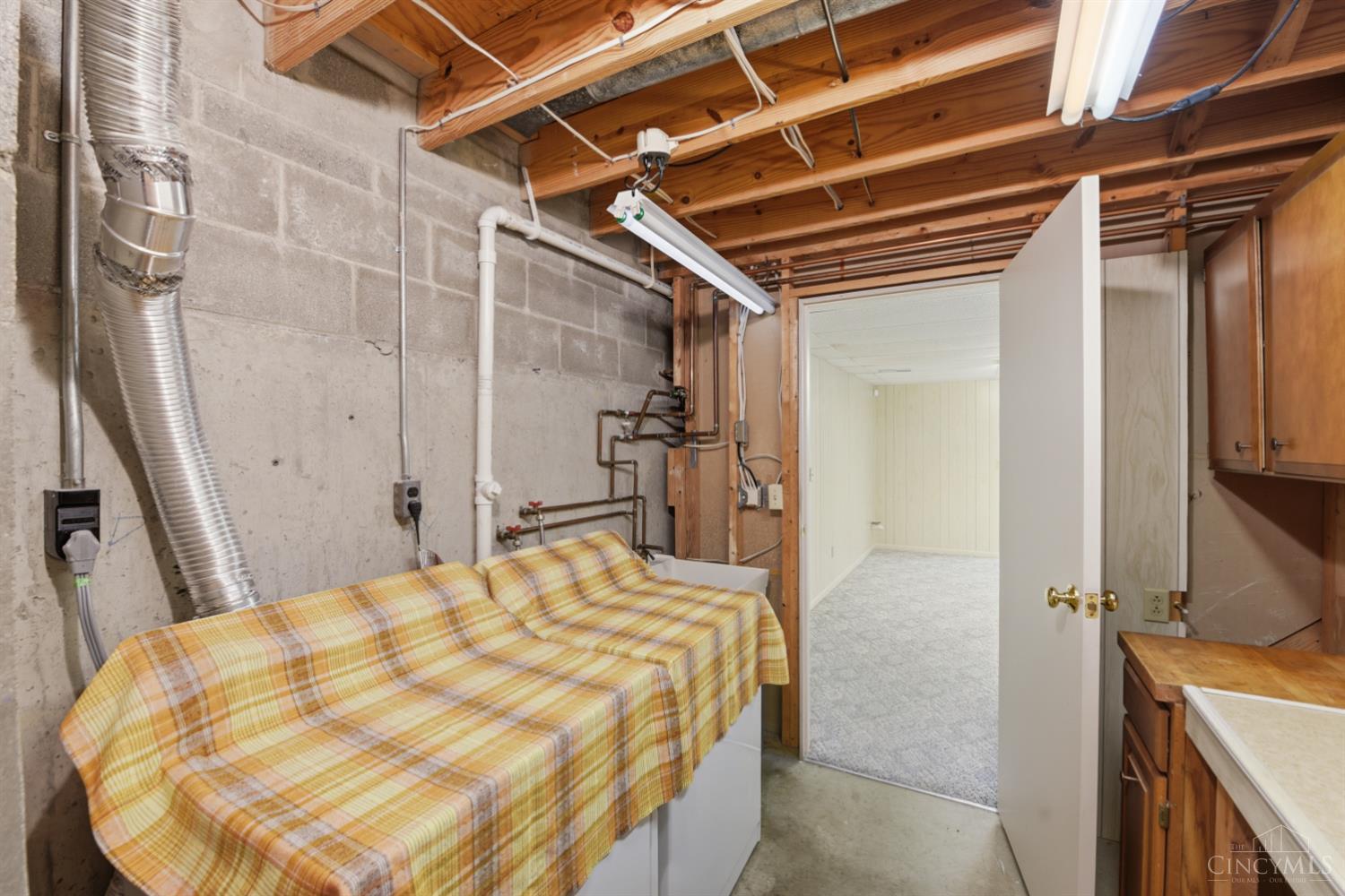 5237 Eaglesnest Drive S Unit: 32