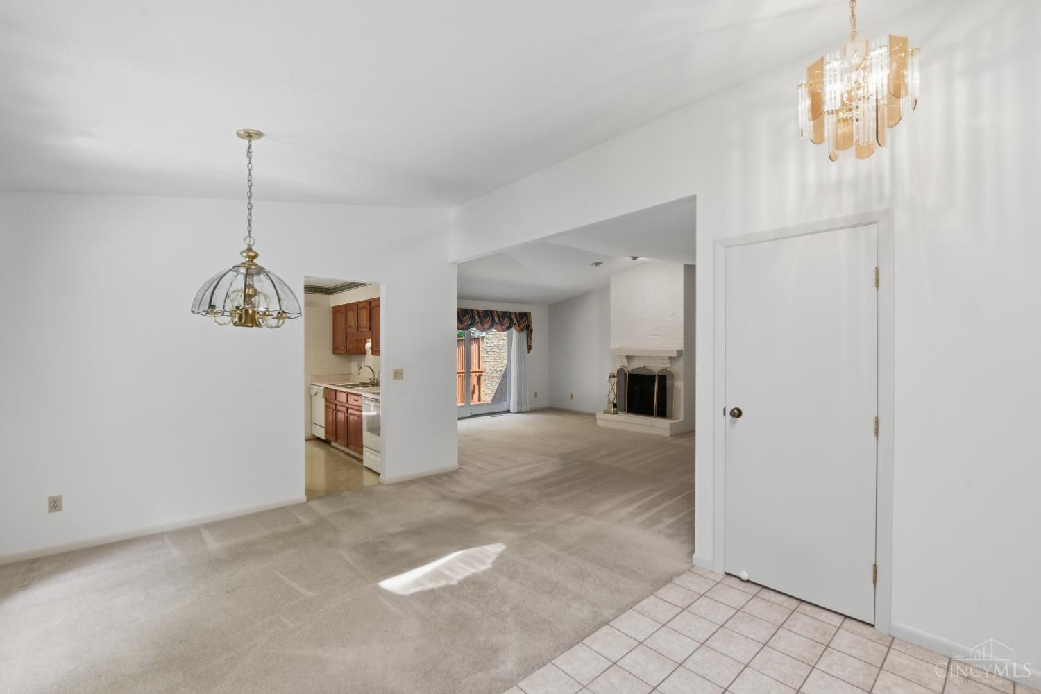 5237 Eaglesnest Drive S Unit: 32