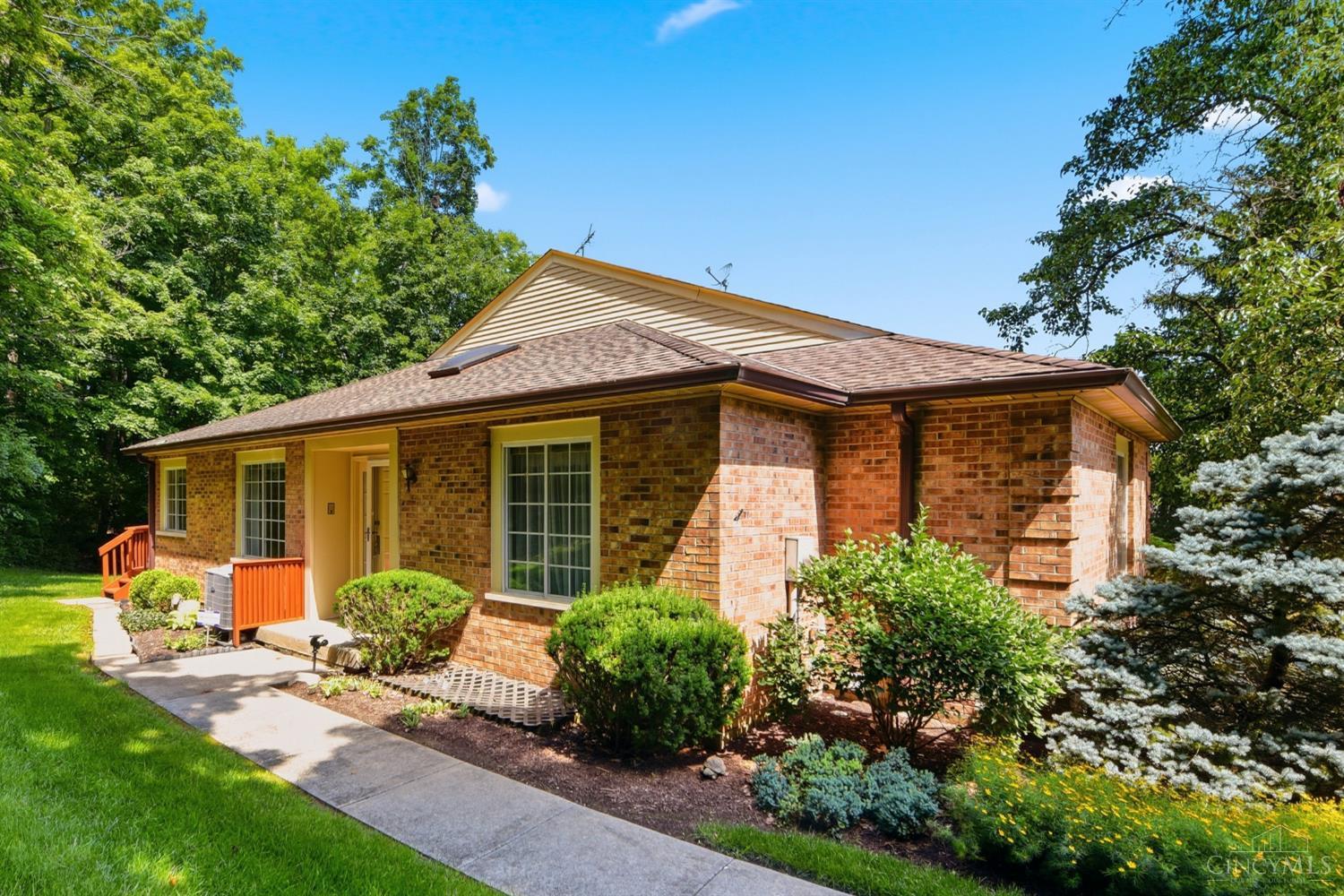 5237 Eaglesnest Drive S Unit: 32