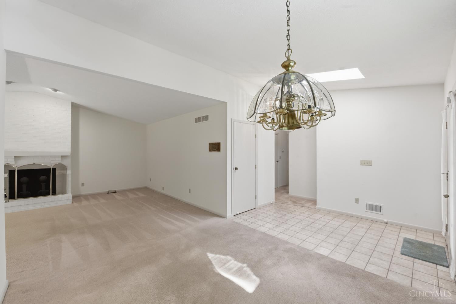 5237 Eaglesnest Drive S Unit: 32