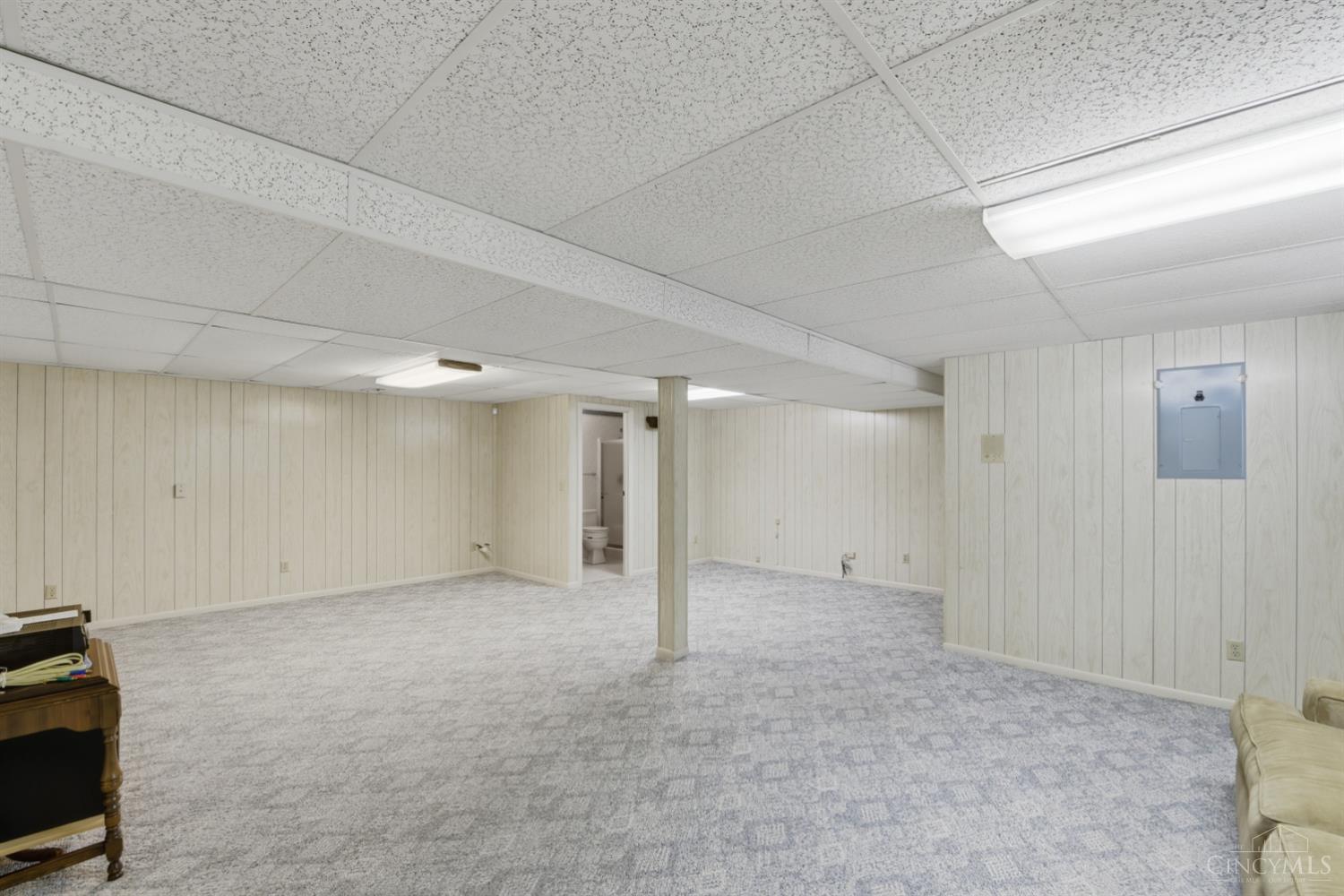5237 Eaglesnest Drive S Unit: 32
