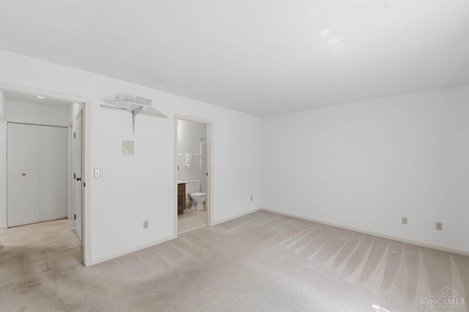 5237 Eaglesnest Drive S Unit: 32