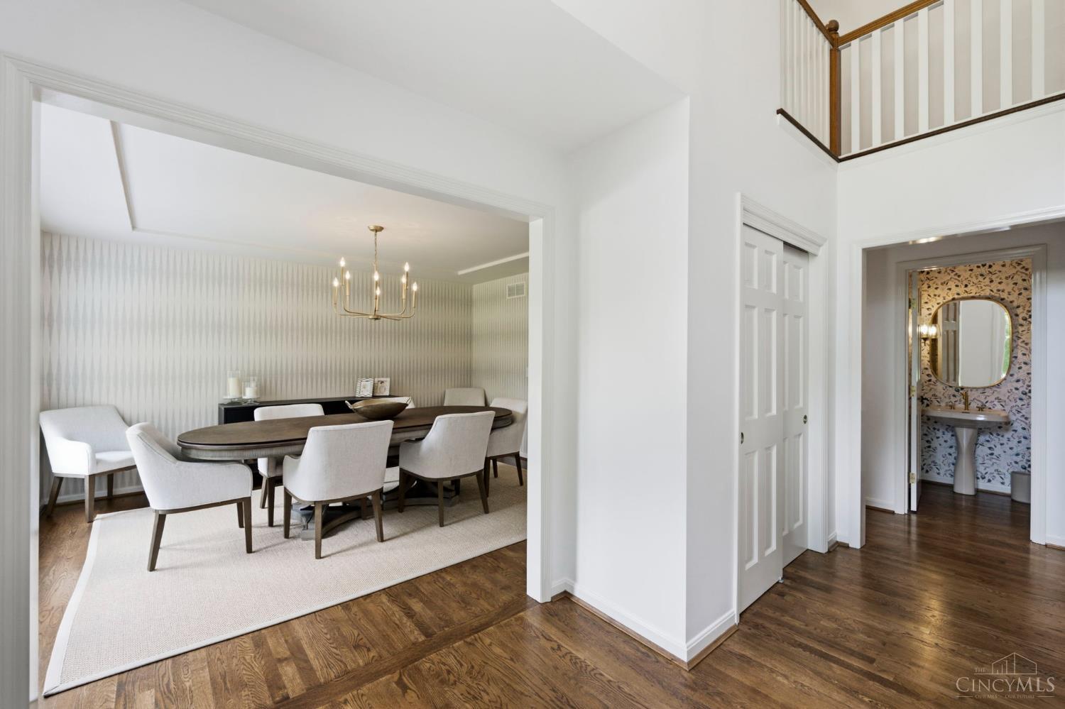 800 Eaglesknoll Court