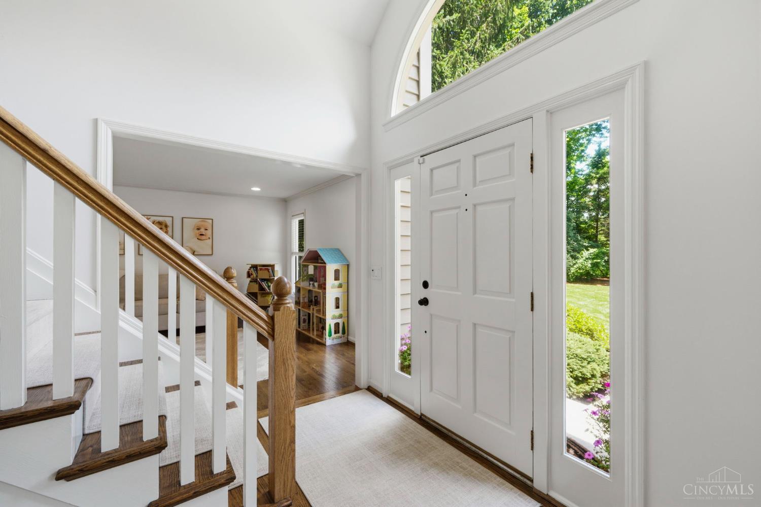 800 Eaglesknoll Court