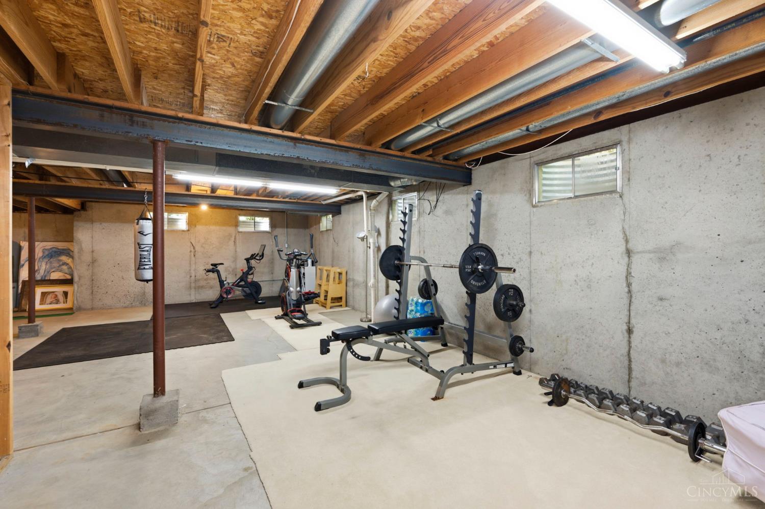 800 Eaglesknoll Court