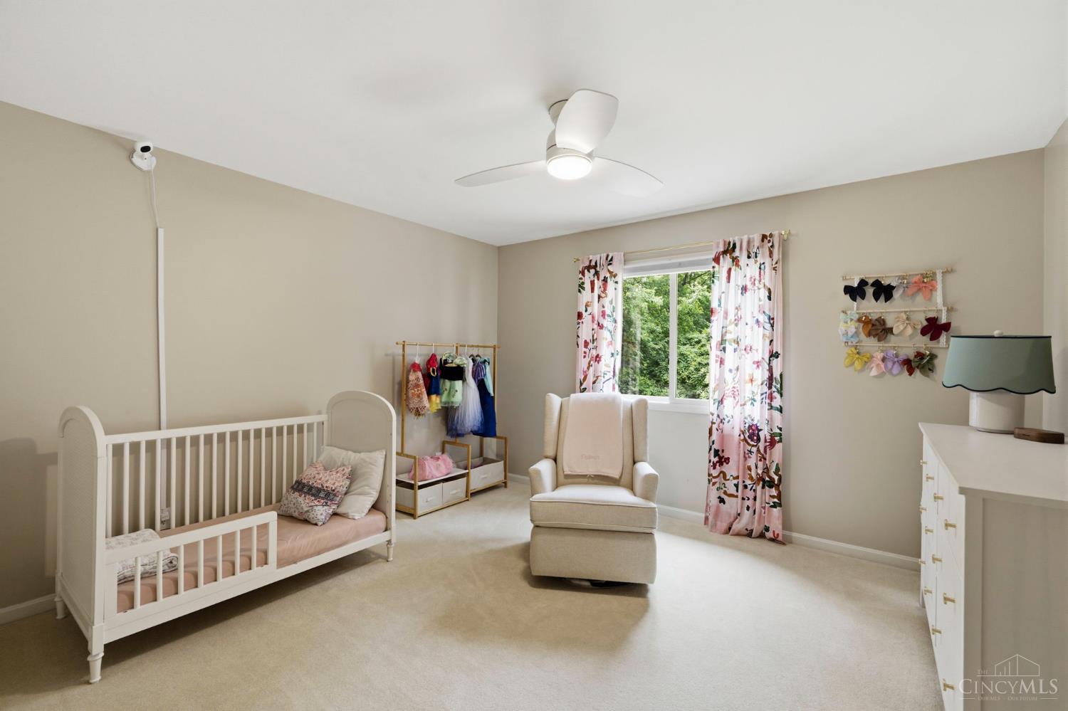 800 Eaglesknoll Court