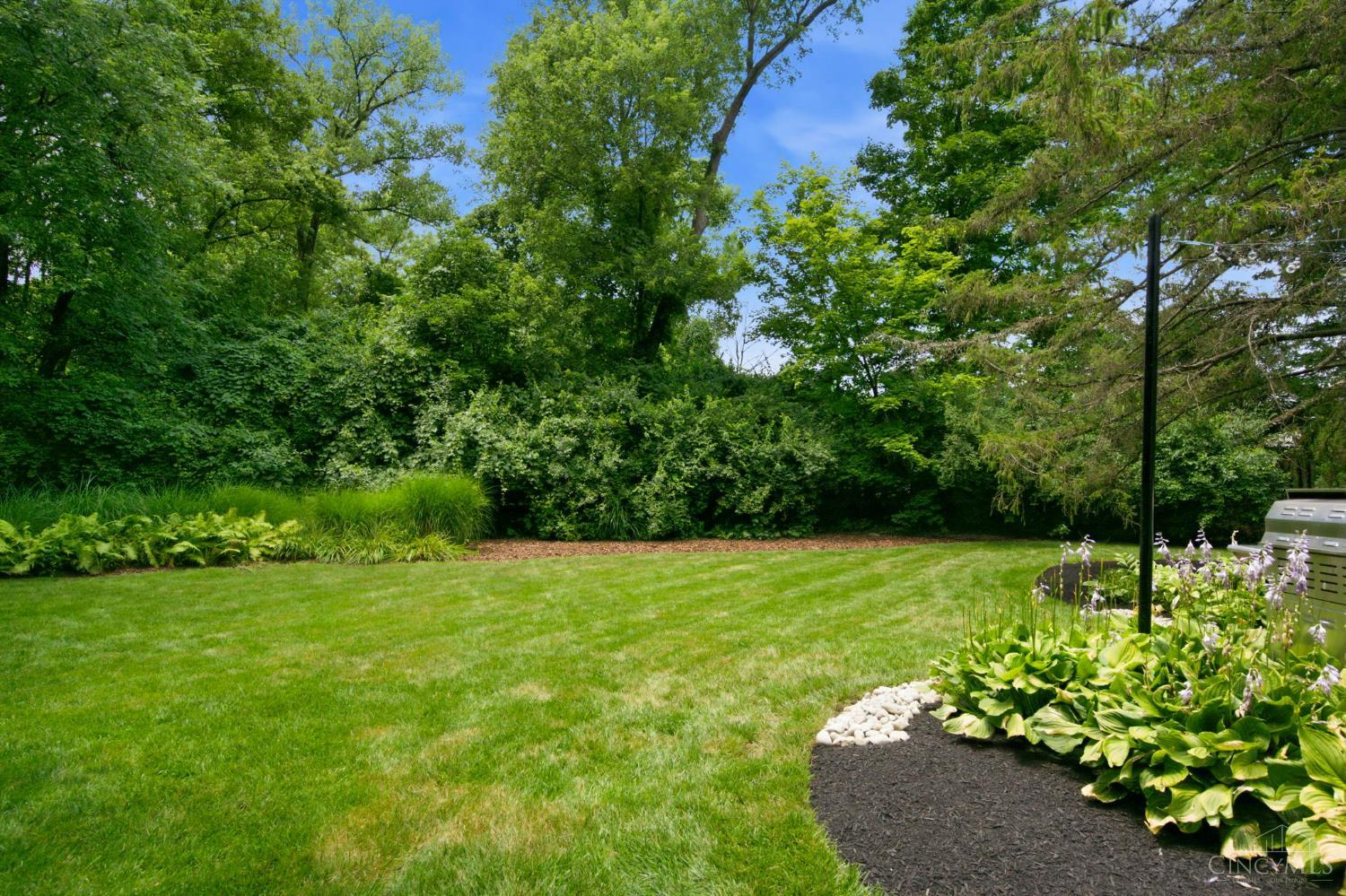 800 Eaglesknoll Court