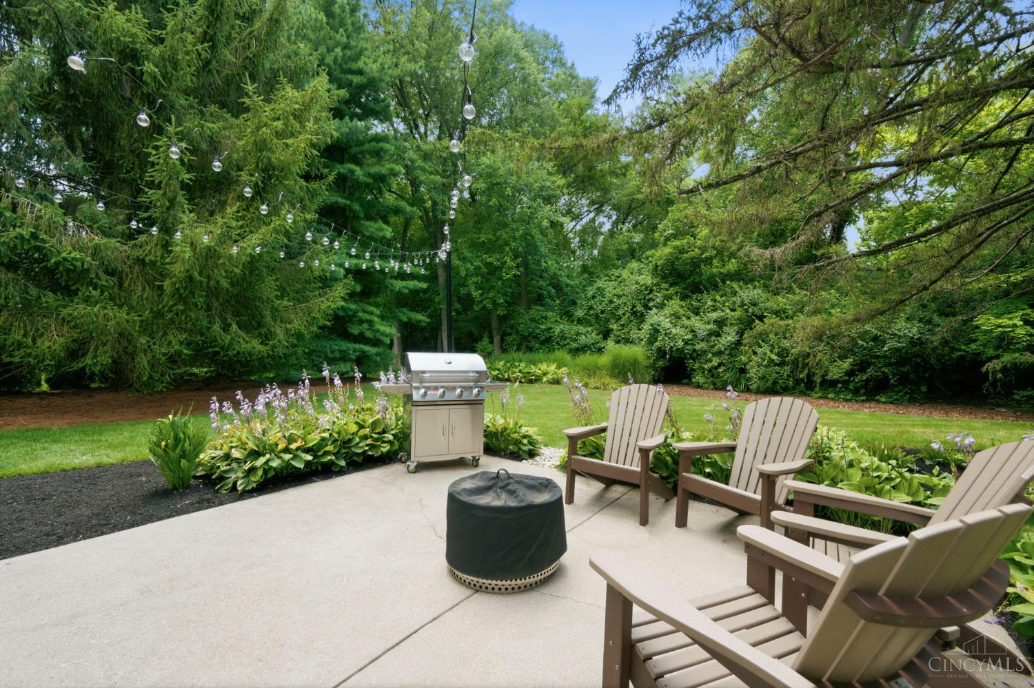 800 Eaglesknoll Court