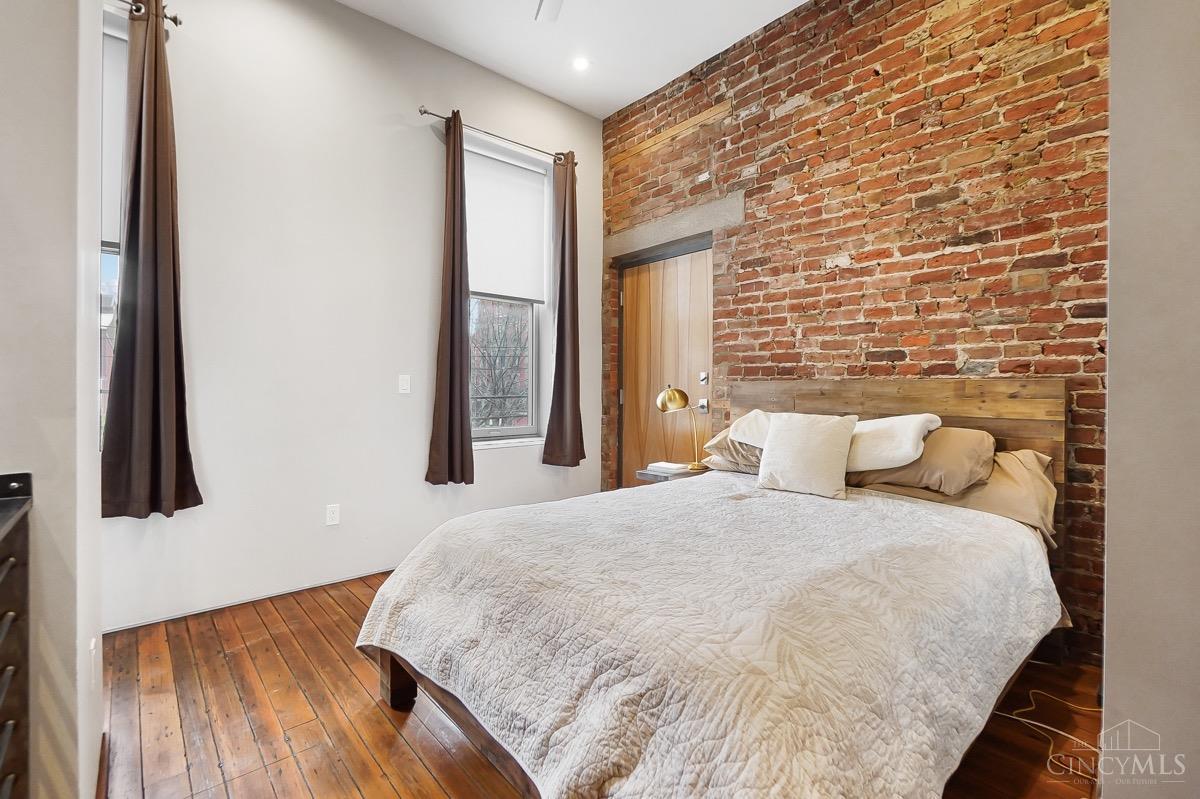 18 W Thirteenth Street 5