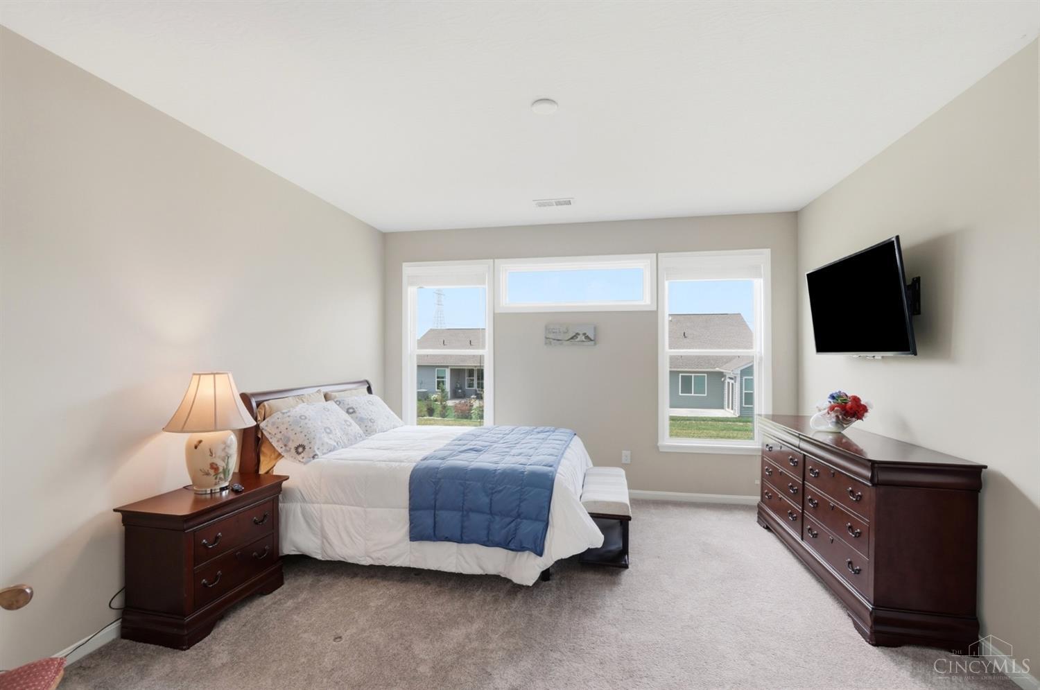 5145 Golfside Drive