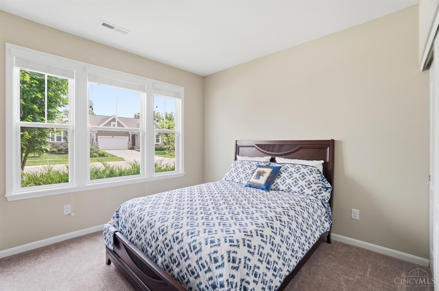 5145 Golfside Drive