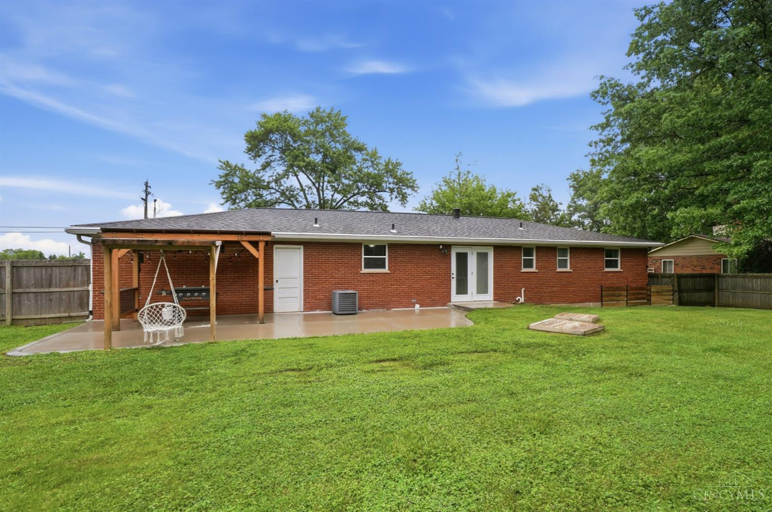 7373 Linn Road