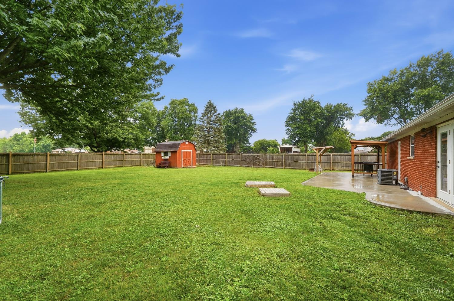 7373 Linn Road