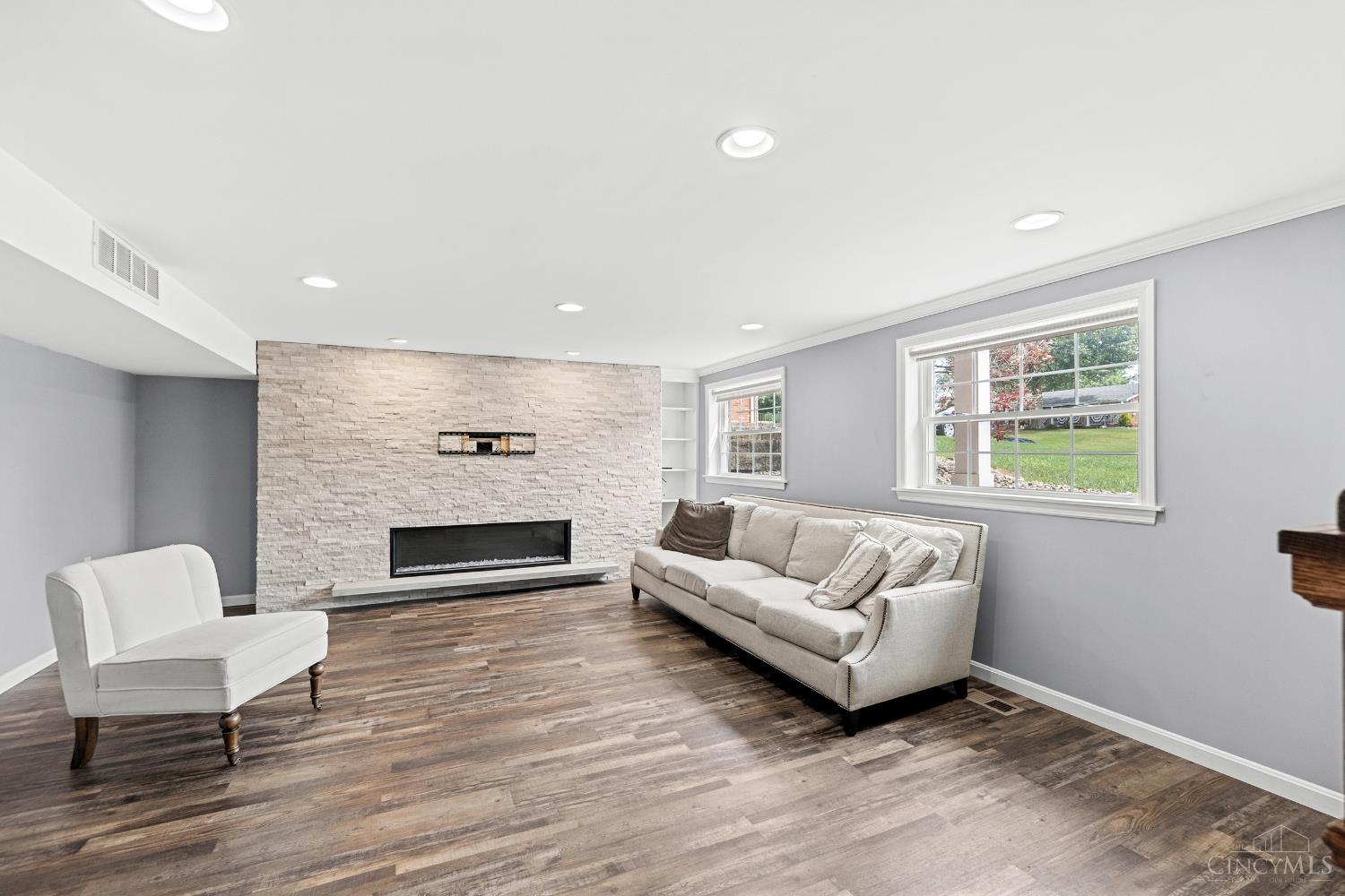 6334 Blueberry Hill Court