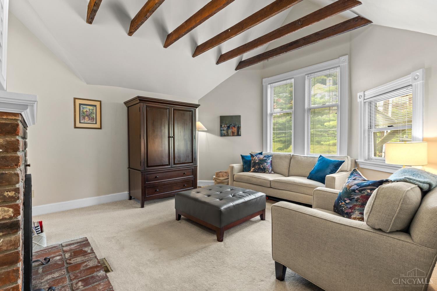535 Tusculum Avenue Unit: 2
