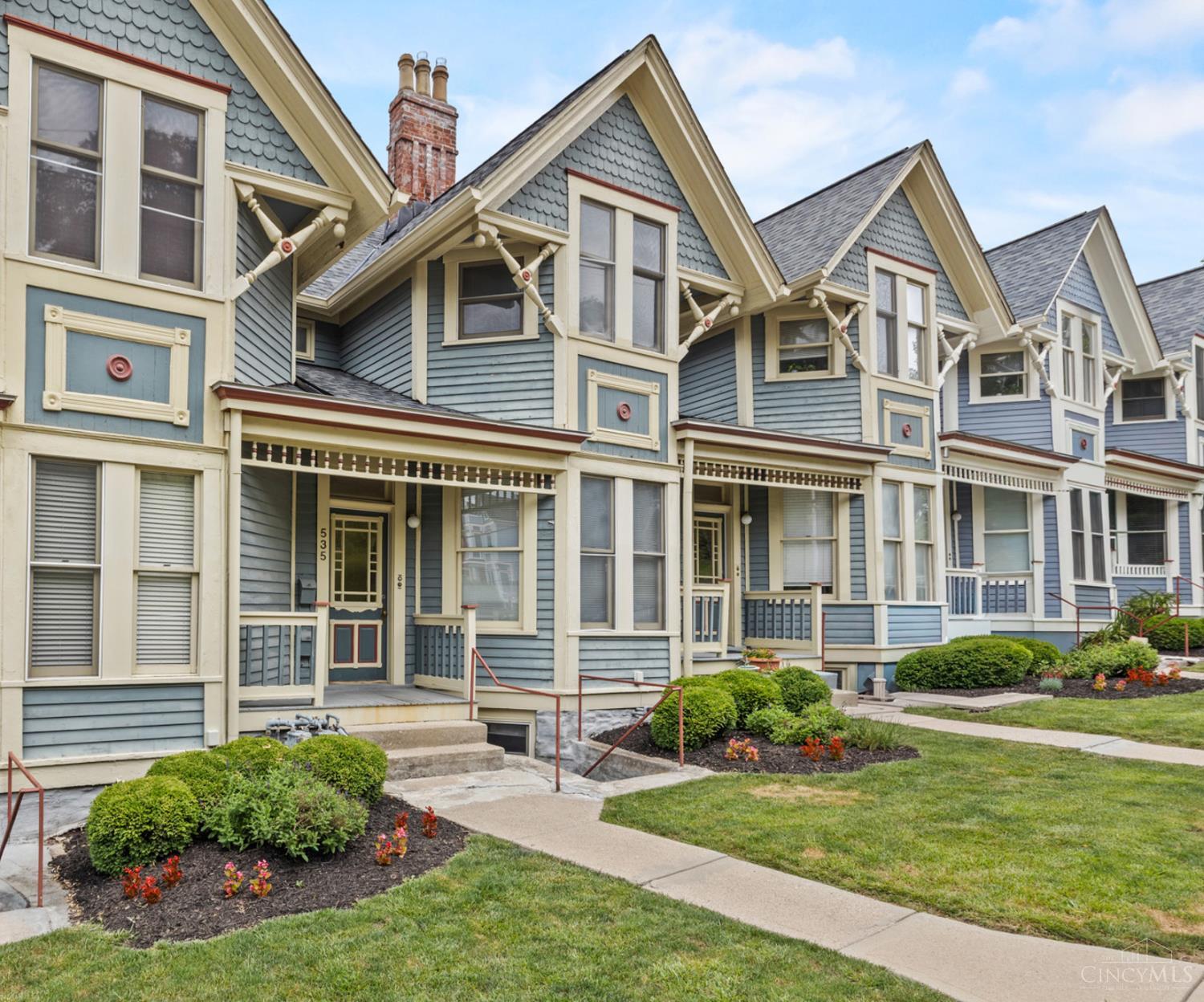 535 Tusculum Avenue Unit: 2