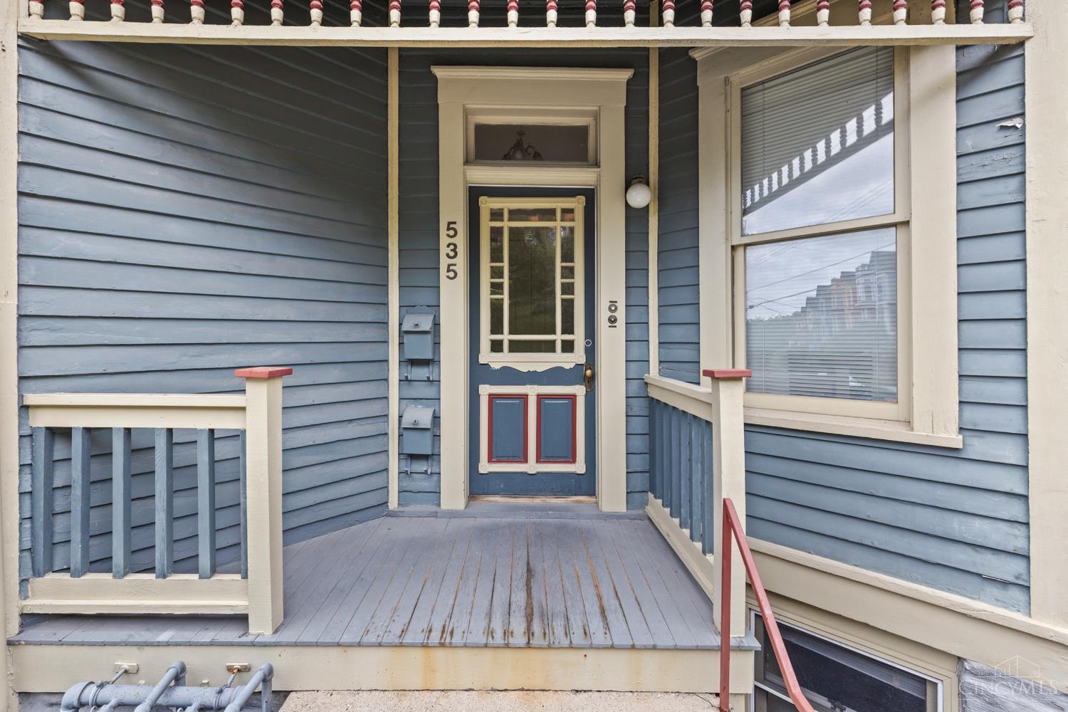 535 Tusculum Avenue Unit: 2