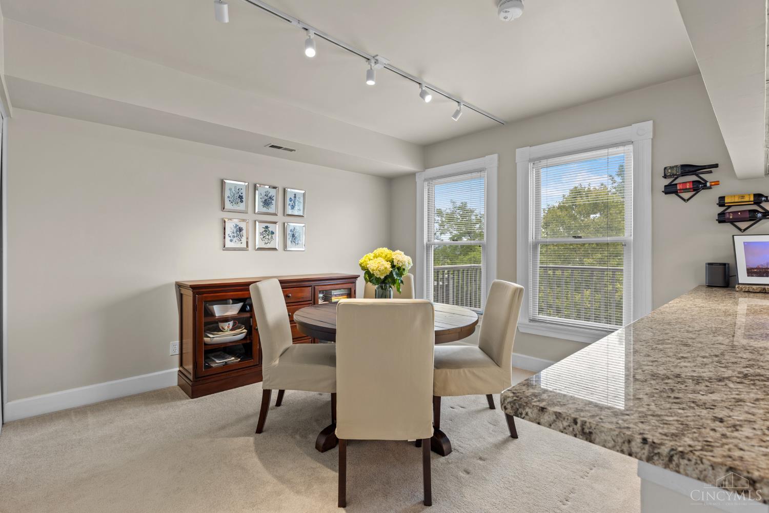 535 Tusculum Avenue Unit: 2