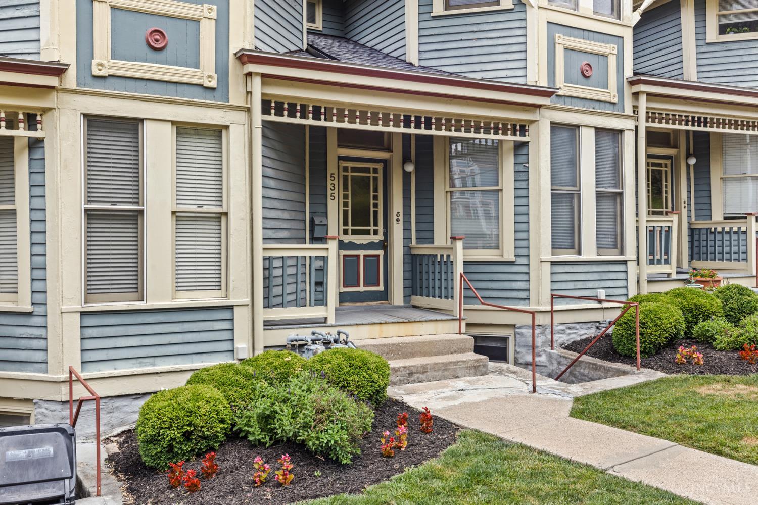 535 Tusculum Avenue Unit: 2