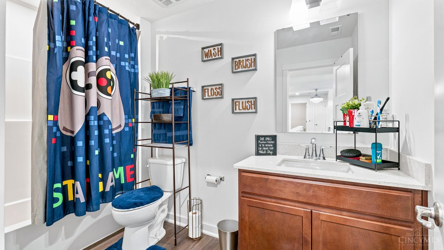 2807 Sovereign Drive