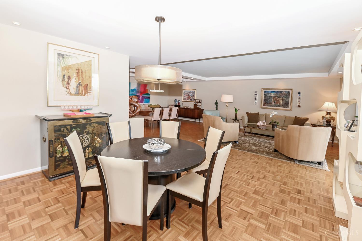 2444 Madison Road Unit: 507