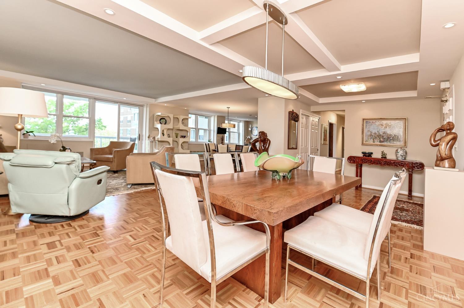 2444 Madison Road Unit: 507