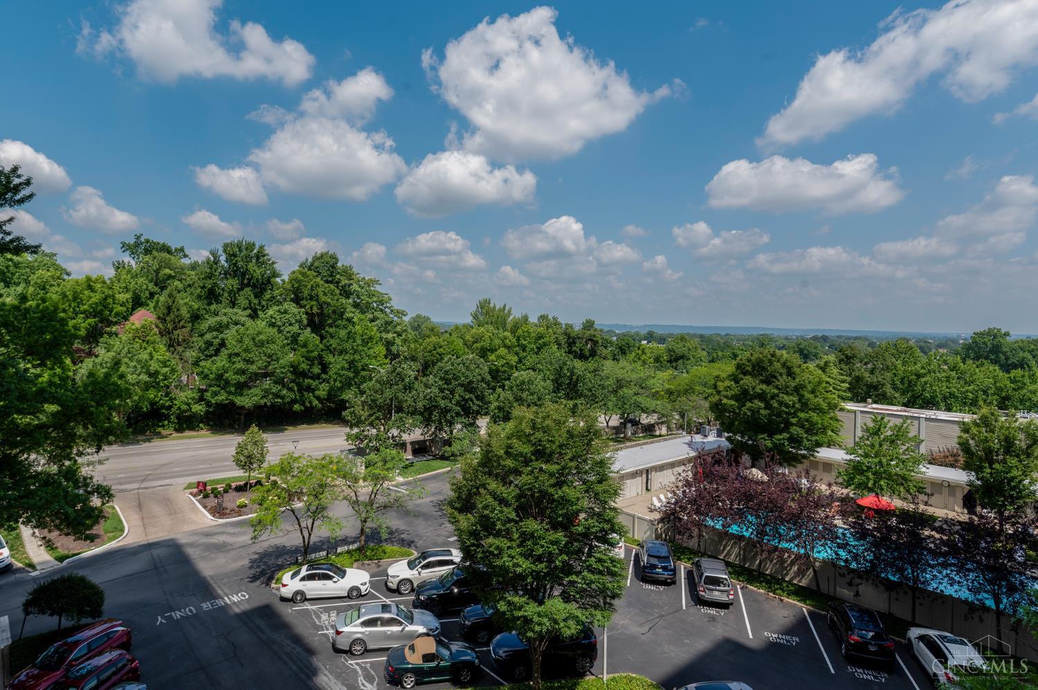 2444 Madison Road Unit: 507