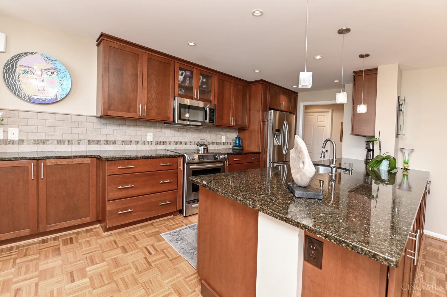 2444 Madison Road Unit: 507